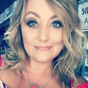 Meet your Posher, Jenny